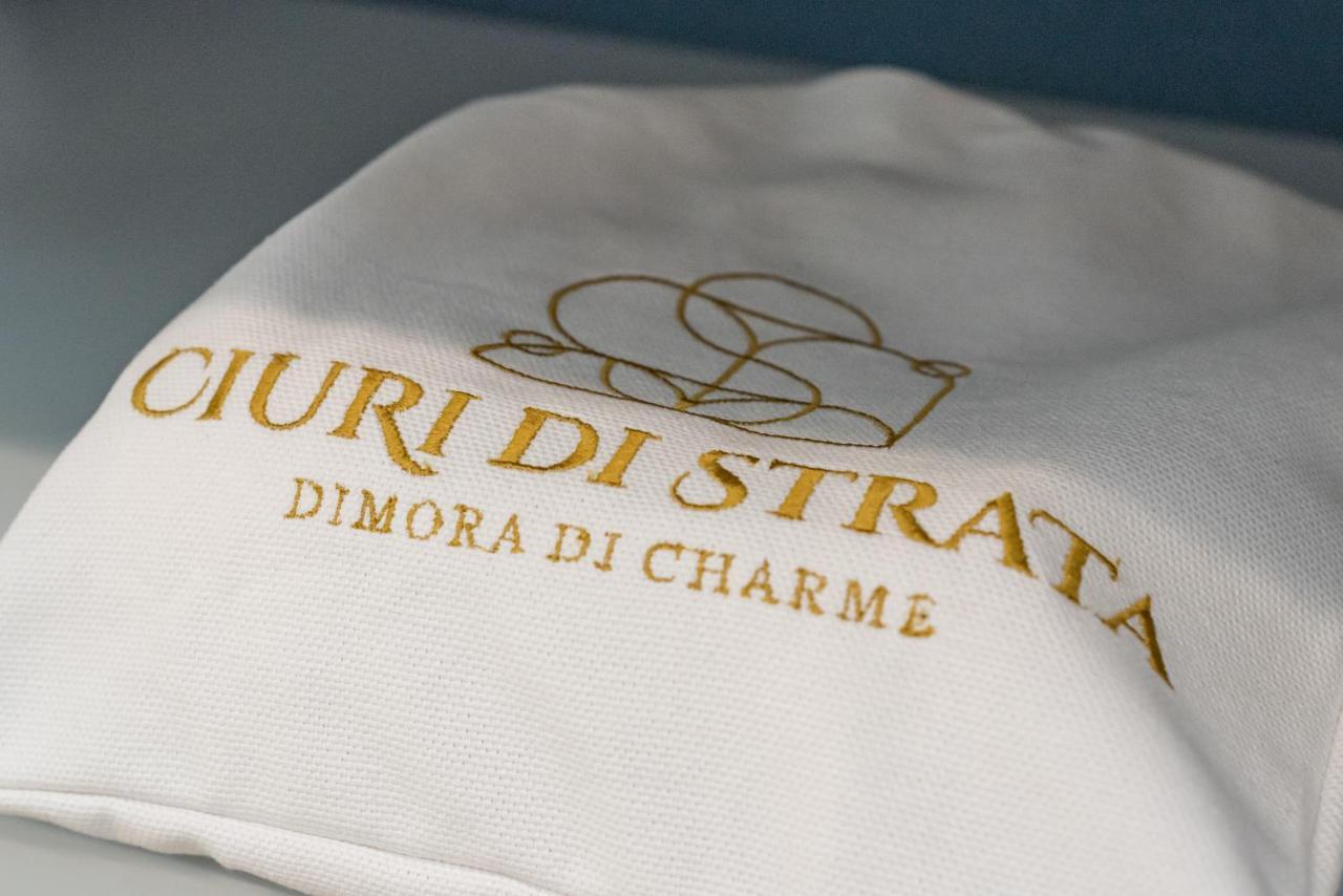 Ciuri Di Strata Bed & Breakfast คาตาเนีย ภายนอก รูปภาพ