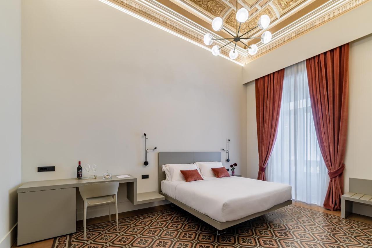 Ciuri Di Strata Bed & Breakfast คาตาเนีย ภายนอก รูปภาพ